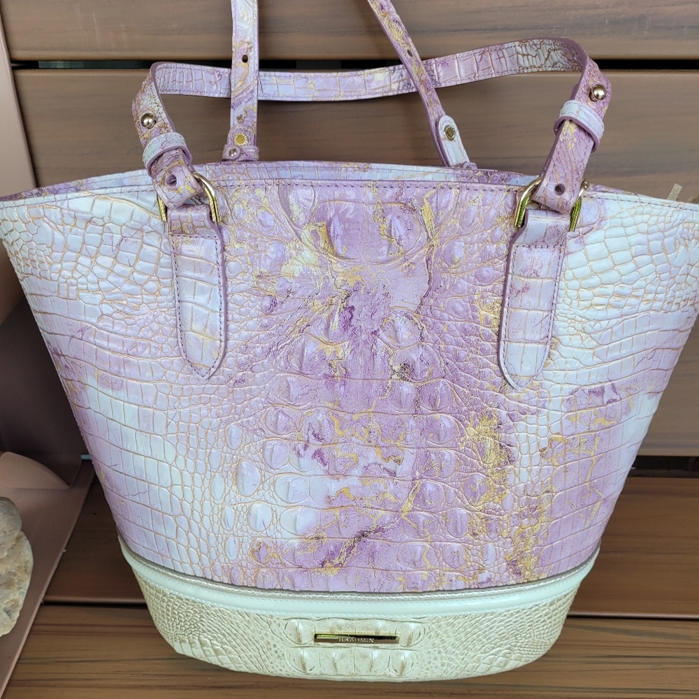 Brahmin Medium Bowie Tote bag in Genuine Leather Lilac Whimsey NWT